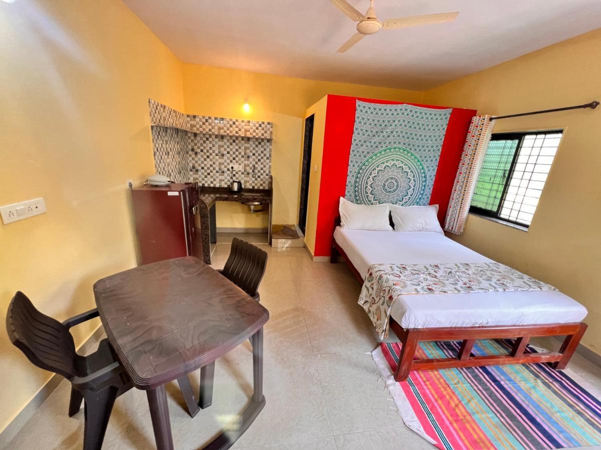 Kyel Villa Guest House Arambol Exterior photo